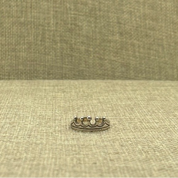 Crown Toe Ring